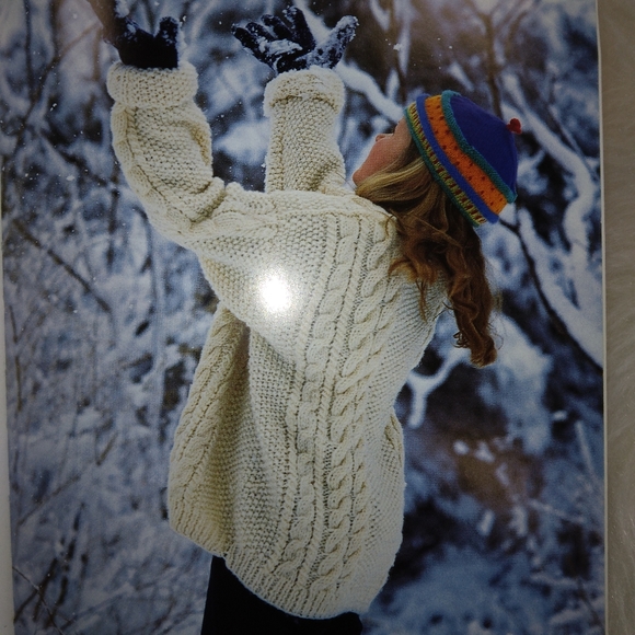 BOOK Minnow Knits, Too by Jil Eaton: More uncommon knits for kids big and small. - Picture 14 of 15